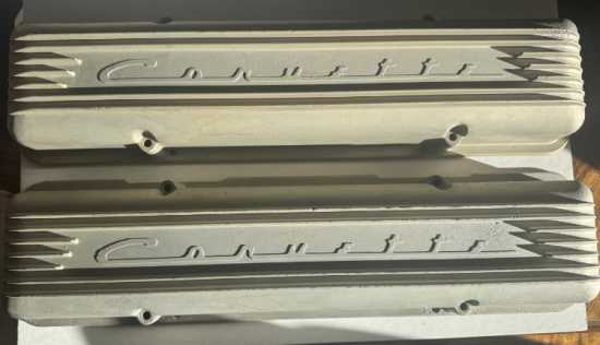 1957-59 Aluminum 7-fin, Staggered Valve Covers