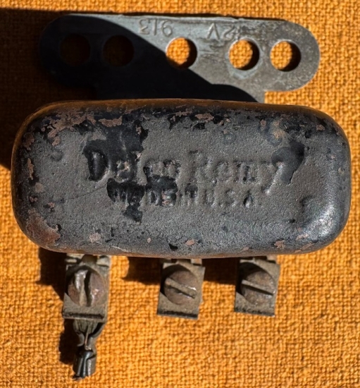 1956-57 Delco Remy 12v Horn Relay #913 *UNTESTED*