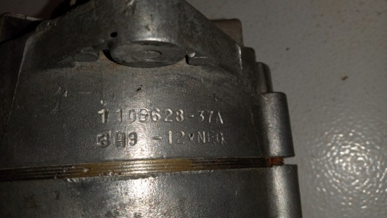 1963 37A Alternator #1100628 Date 3A9