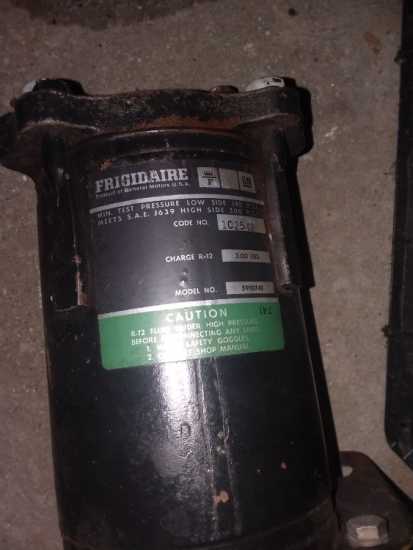 1973-1975 original AC compressor Used