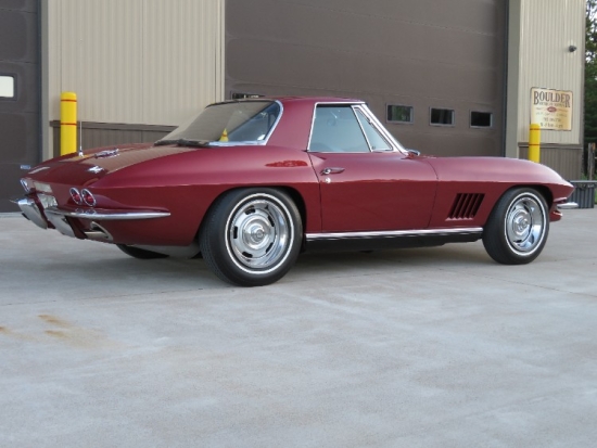 67 L79 13025 Hardtop Glamour (11).JPG