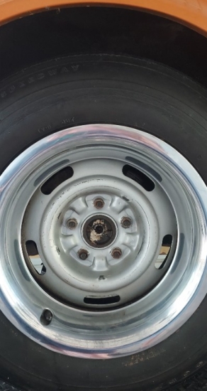 9919 rr hubcap off.jpg