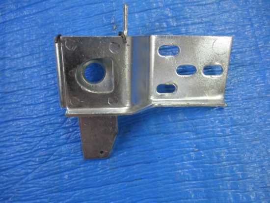 1958-1959 FEMALE HOOD LOCK