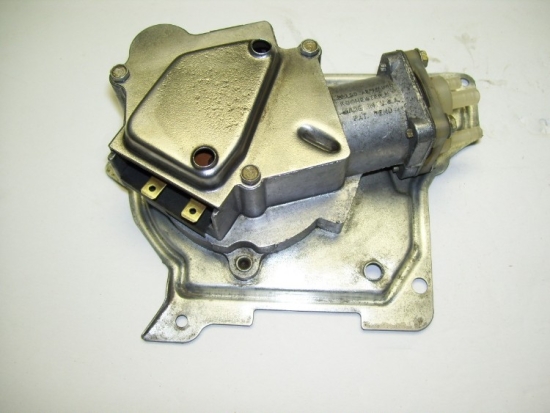 63-67 washer pump #4909111
