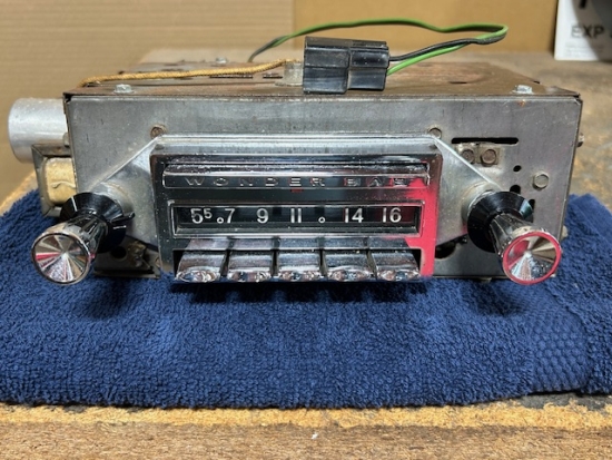  1961 early 1962 Wonder Bar radio